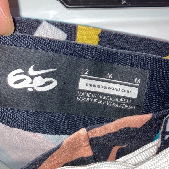 Nike 6.0 Men's Boardshorts size medium M - Picture 3 of 6